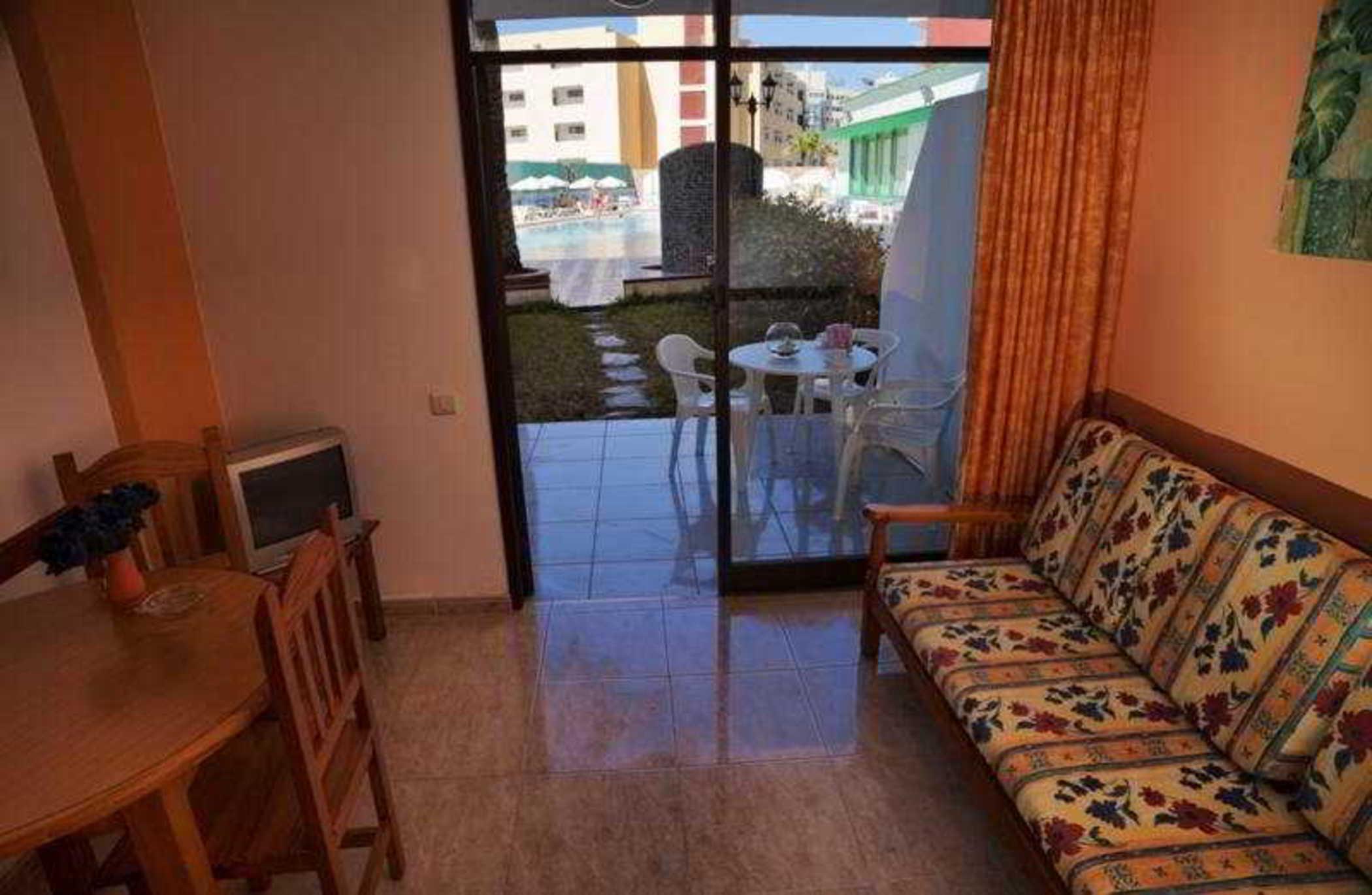 Arenas Apartment *